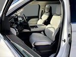 2023 Navigator Thumbnail 15