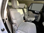 2023 Navigator Thumbnail 16