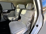 2023 Navigator Thumbnail 17