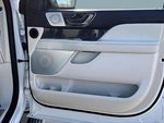 2023 Navigator Thumbnail 26