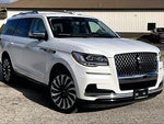 2023 Navigator Thumbnail 38