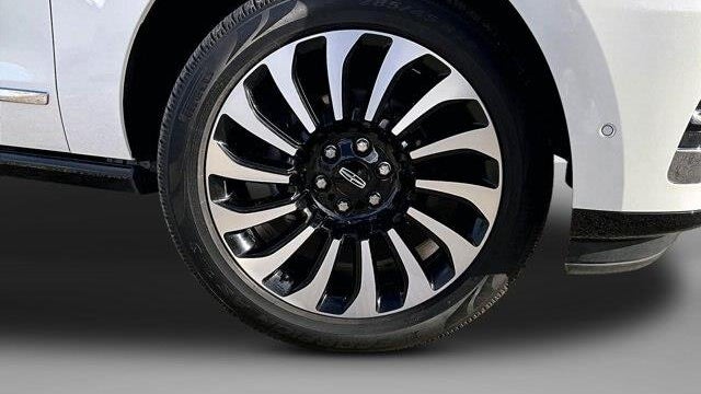 2023 Lincoln Navigator Black Label