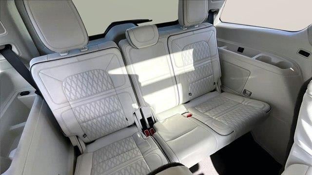 2023 Lincoln Navigator Black Label