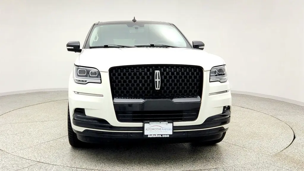 2024 Lincoln Navigator Black Label