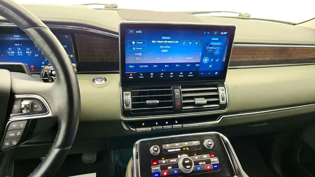 2024 Lincoln Navigator Black Label