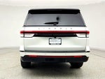 2024 Navigator Thumbnail 6