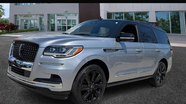 2024 Lincoln Navigator Black Label