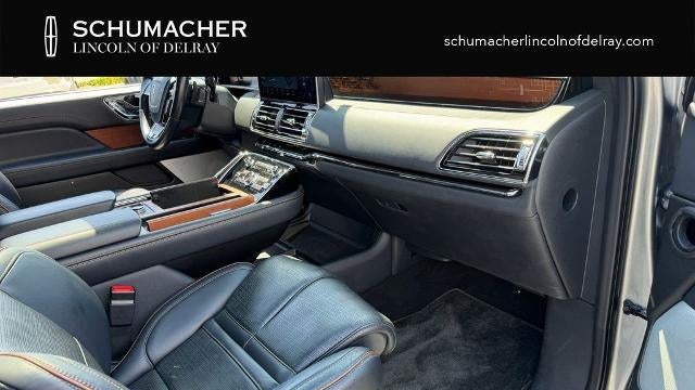 2024 Lincoln Navigator Black Label