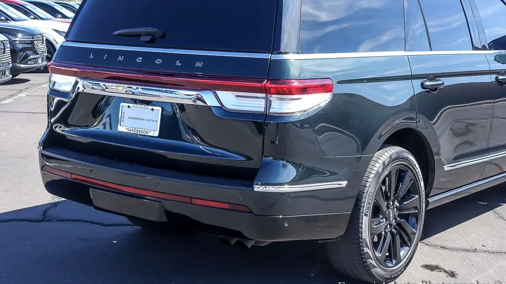 2024 Lincoln Navigator Black Label