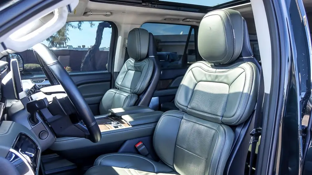 2024 Lincoln Navigator Black Label
