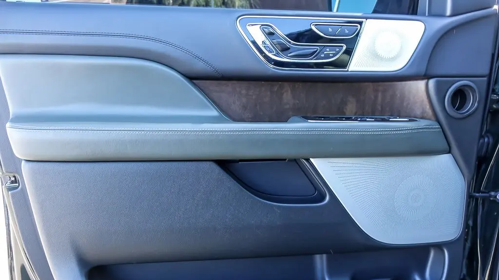 2024 Lincoln Navigator Black Label