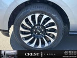 2024 Navigator Thumbnail 7