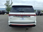 2024 Navigator Thumbnail 4