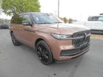 2025 Navigator Thumbnail 7