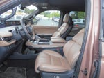 2025 Navigator Thumbnail 10