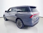 2025 Navigator Thumbnail 5