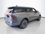 2025 Navigator Thumbnail 7