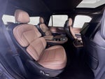 2025 Navigator Thumbnail 31