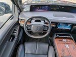 2025 Navigator Thumbnail 18