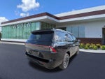 2025 Navigator Thumbnail 4