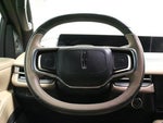 2025 Navigator Thumbnail 28