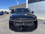 2026 Navigator Thumbnail 2