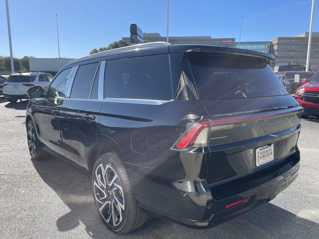 2026 Lincoln Navigator - $104,985