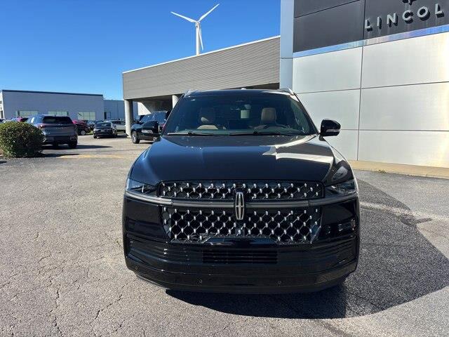 2026 Lincoln Navigator - $104,985