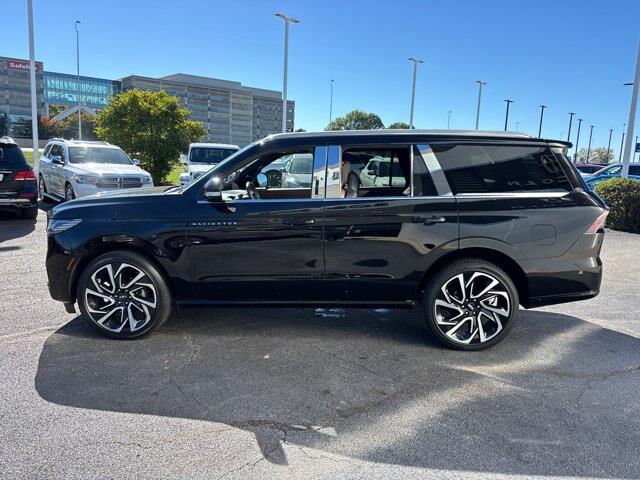 2026 Lincoln Navigator - $104,985