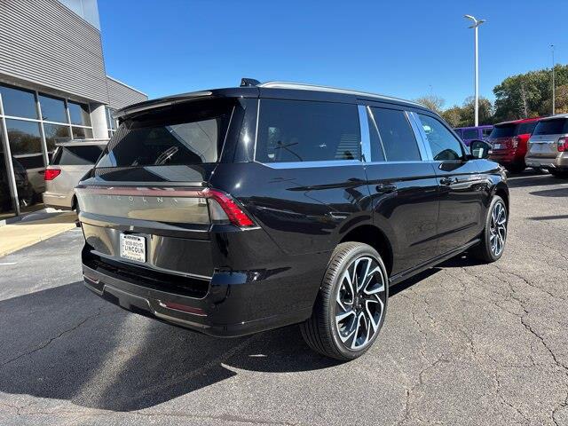 2026 Lincoln Navigator - $104,985