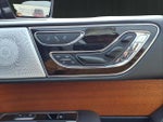 2023 Navigator Thumbnail 16