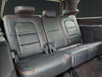 2023 Navigator Thumbnail 18