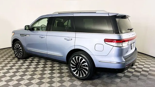 2023 Lincoln Navigator Black Label