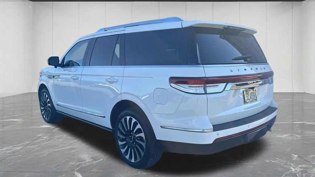 2023 Lincoln Navigator Black Label
