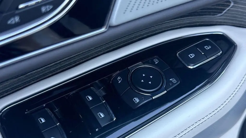 2023 Lincoln Navigator Black Label