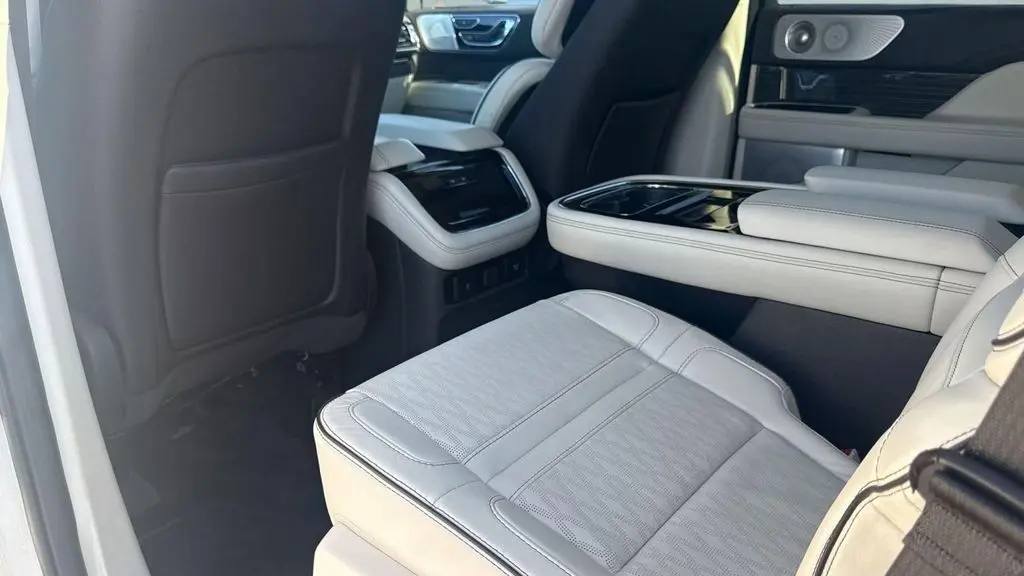 2023 Lincoln Navigator Black Label