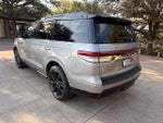 2023 Navigator Thumbnail 4