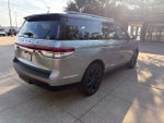 2023 Navigator Thumbnail 6