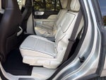 2023 Navigator Thumbnail 11