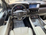 2023 Navigator Thumbnail 15