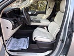 2023 Navigator Thumbnail 17
