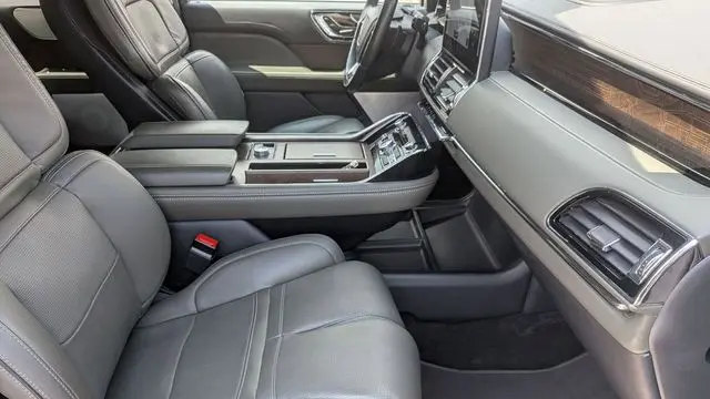 2023 Lincoln Navigator Black Label
