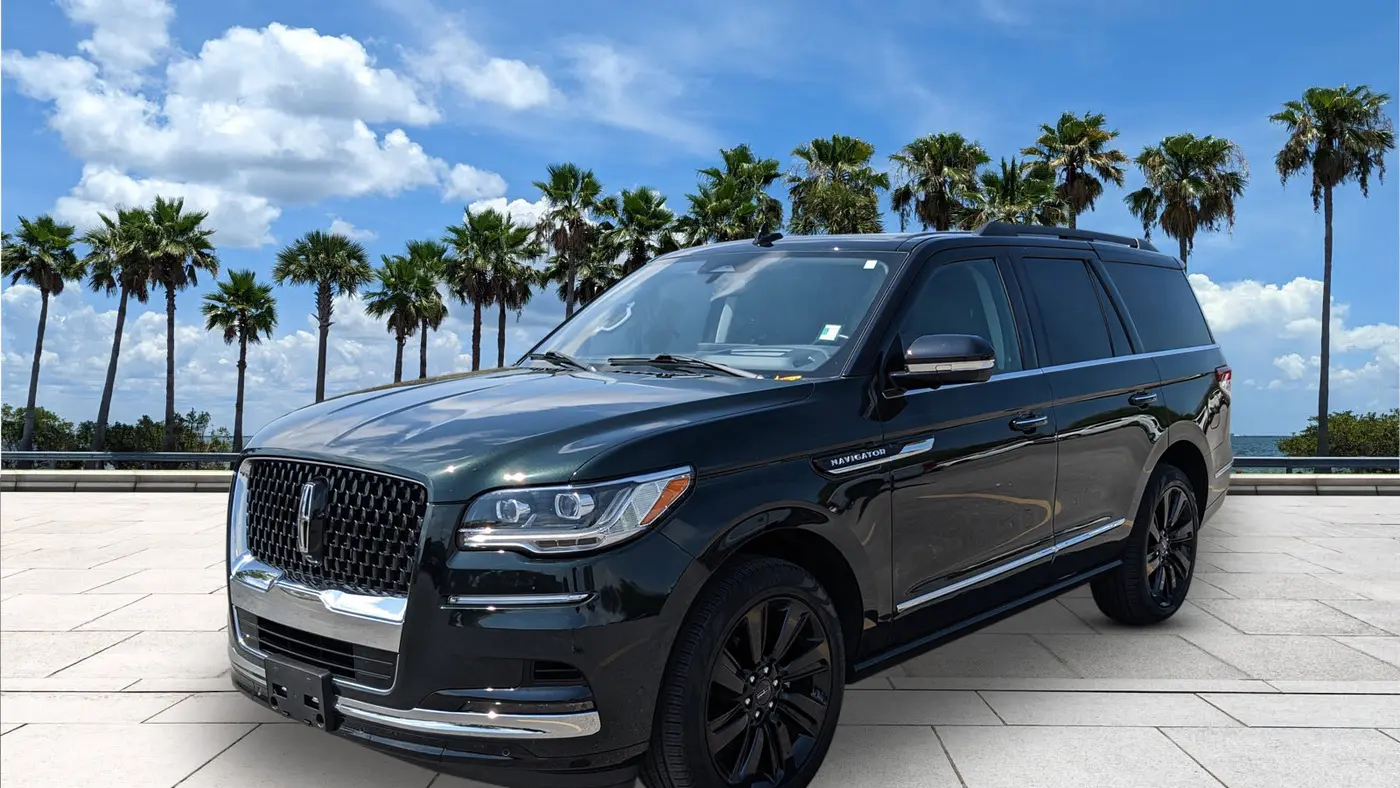 2024 Lincoln Navigator Black Label