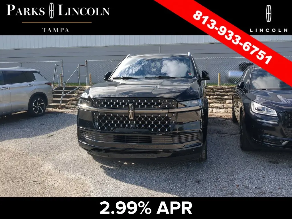 2025 Lincoln Navigator - $89,500