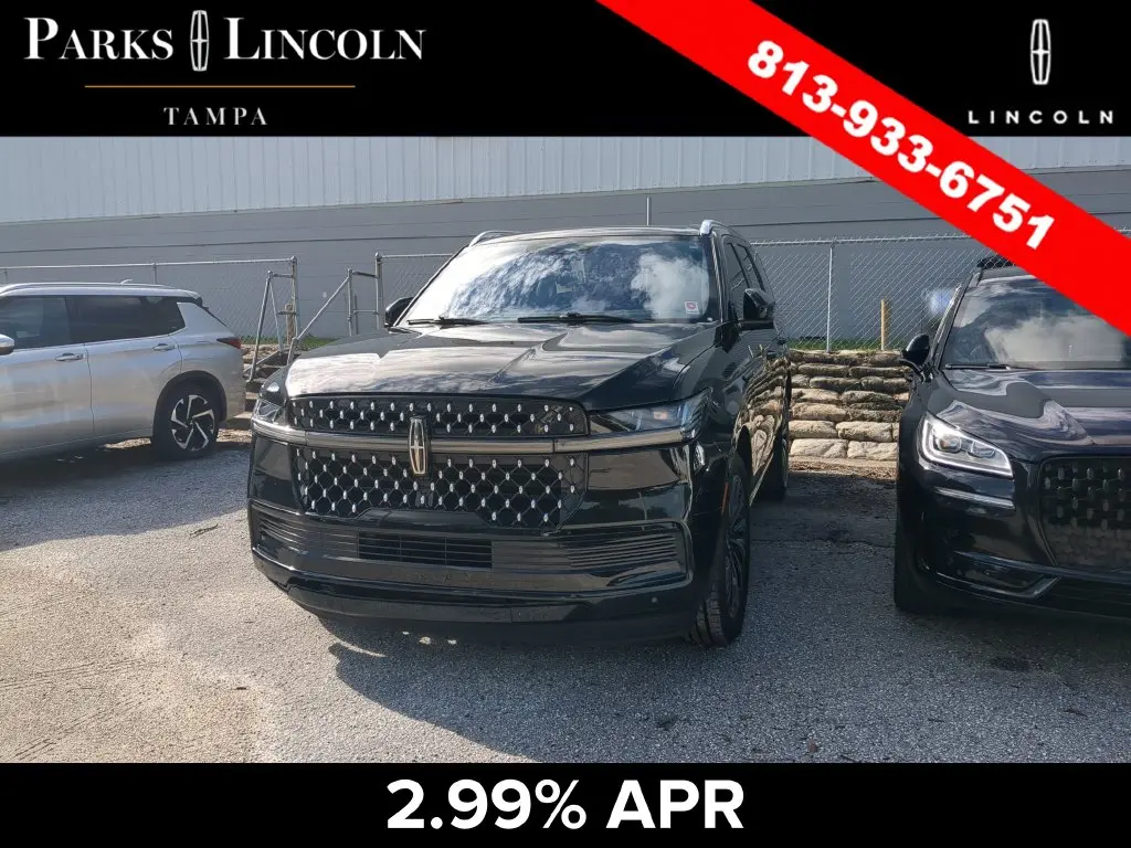 2025 Lincoln Navigator - $89,500