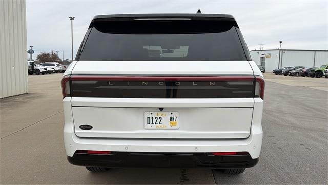 2025 Lincoln Navigator Black Label