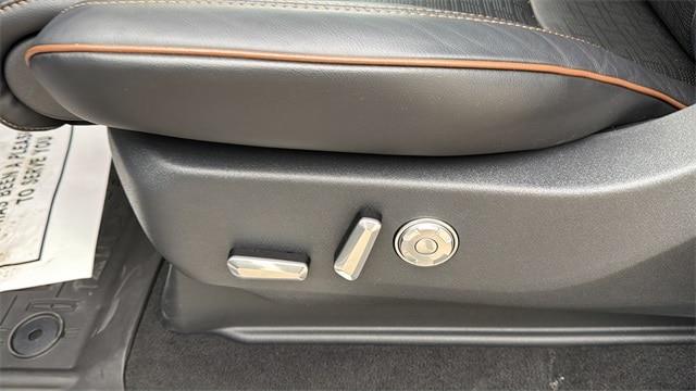 2025 Lincoln Navigator Black Label