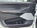 2025 Navigator Thumbnail 18