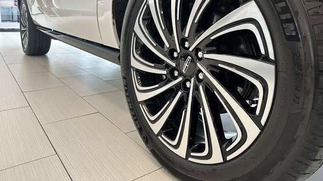 2025 Lincoln Navigator Black Label