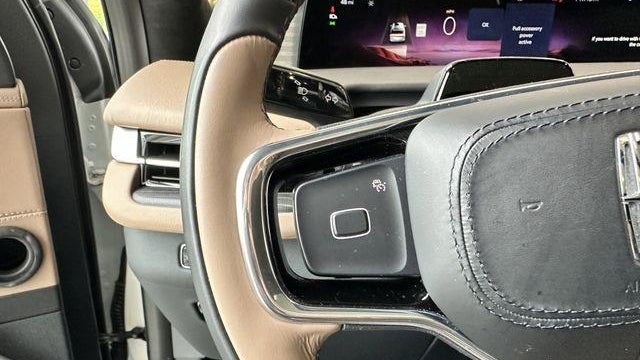 2025 Lincoln Navigator Black Label